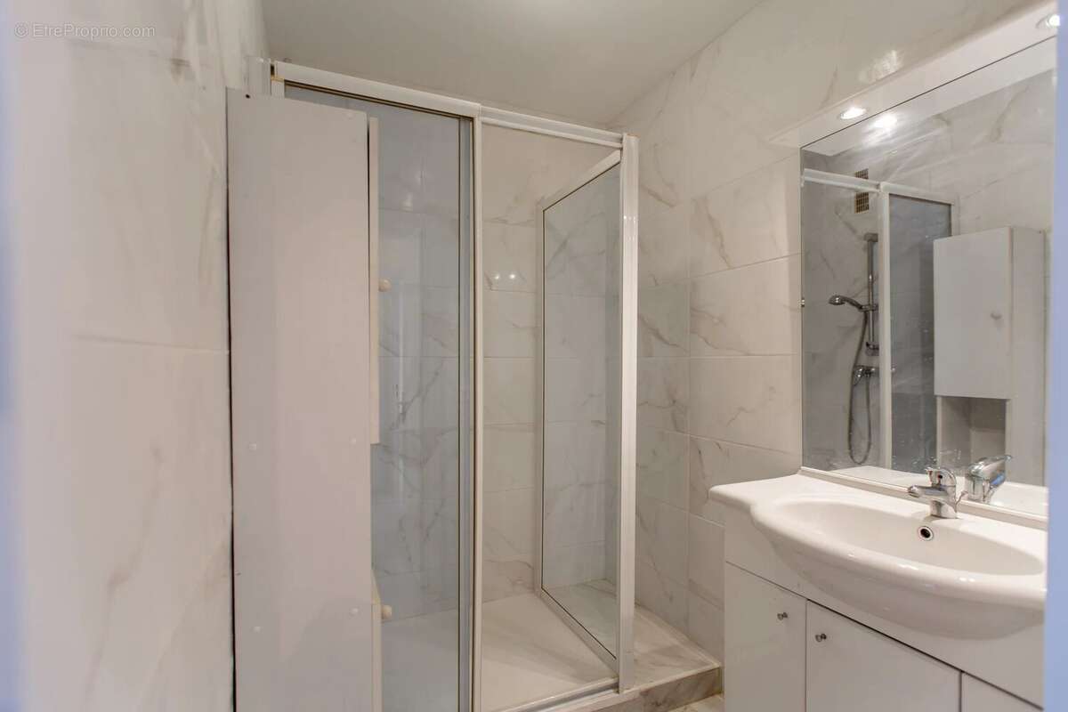 Appartement à CAP-D'AIL