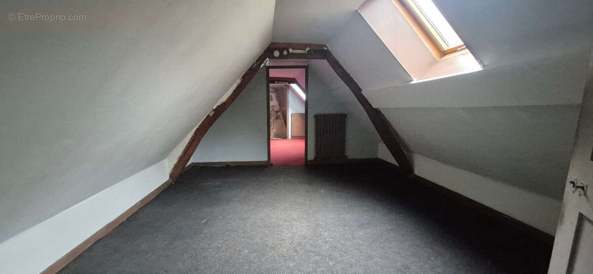 Maison à LA FERTE-MILON