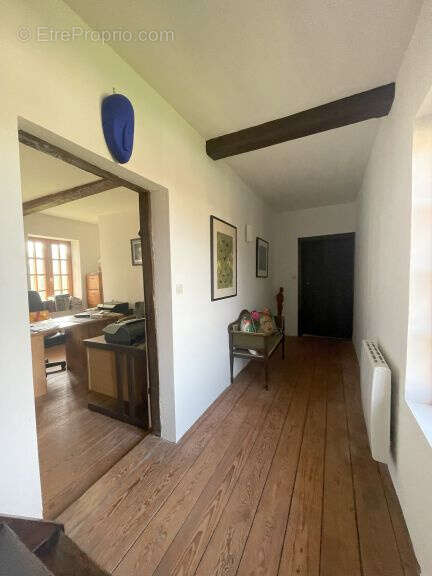 Maison à EMBRY