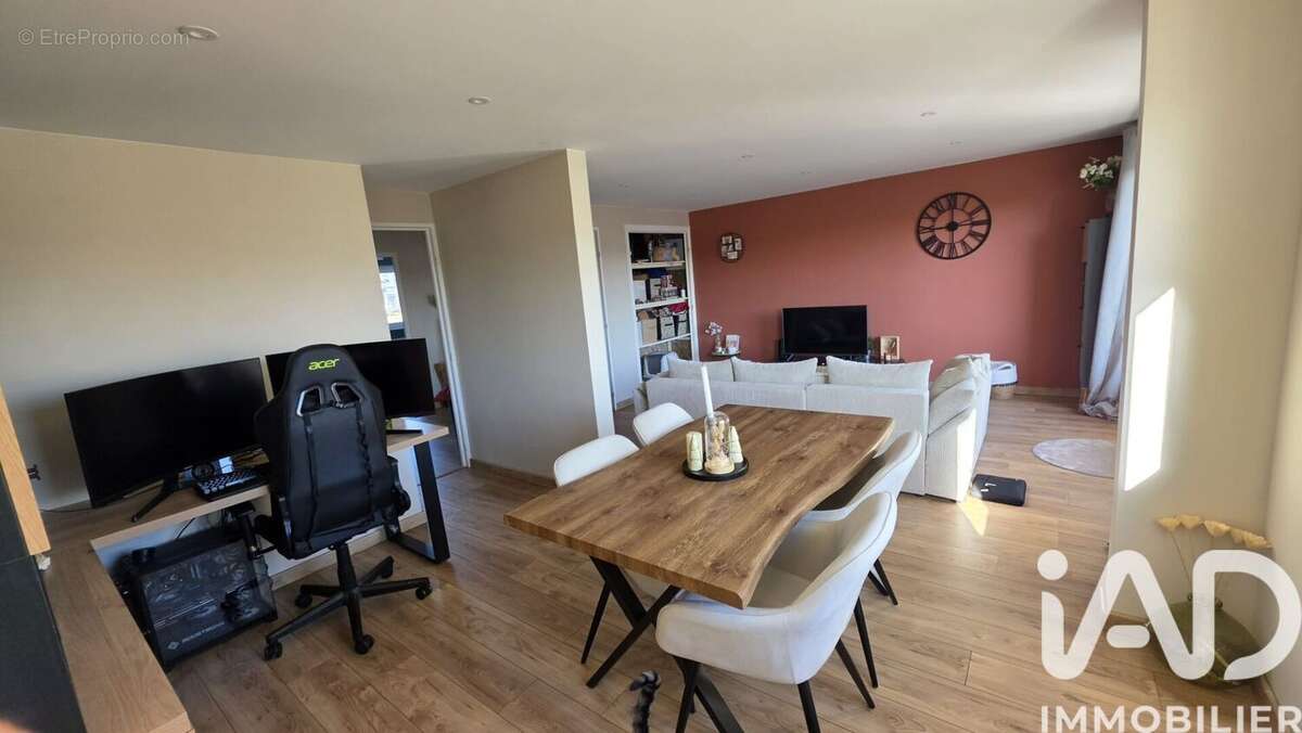 Photo 3 - Appartement à SAINT-ETIENNE