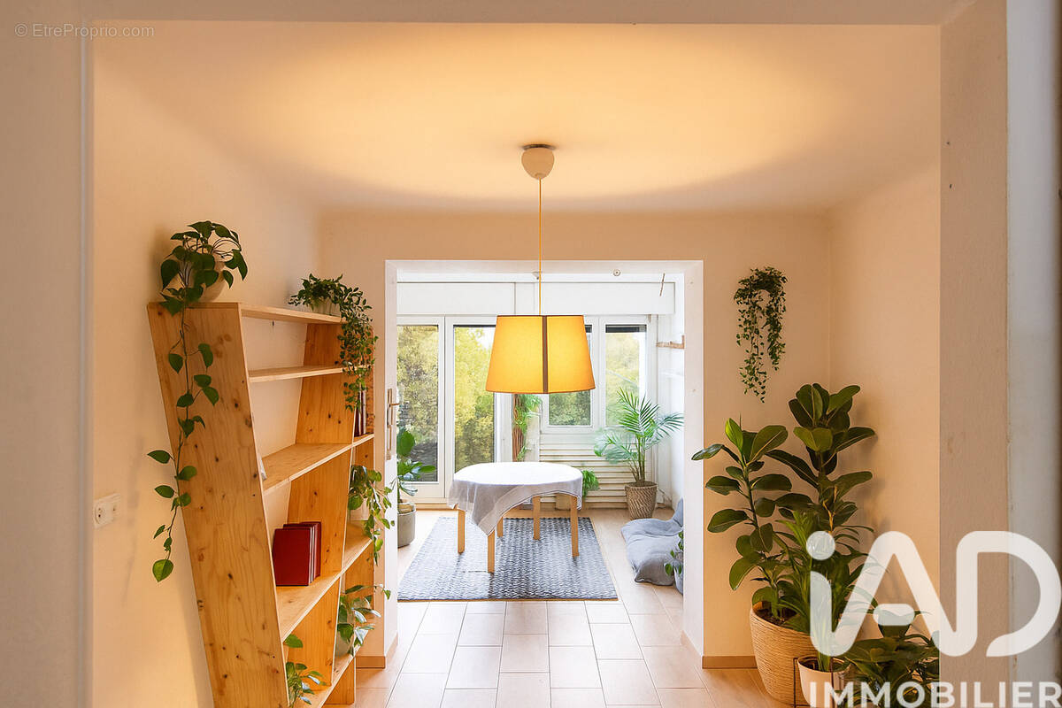 Photo 1 - Maison à MONTIGNY-LES-METZ