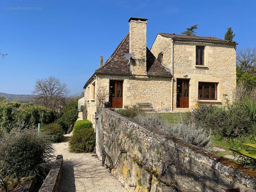Maison à COUX-ET-BIGAROQUE