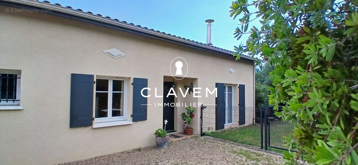 Maison à SAINT-ROMAIN-LA-VIRVEE