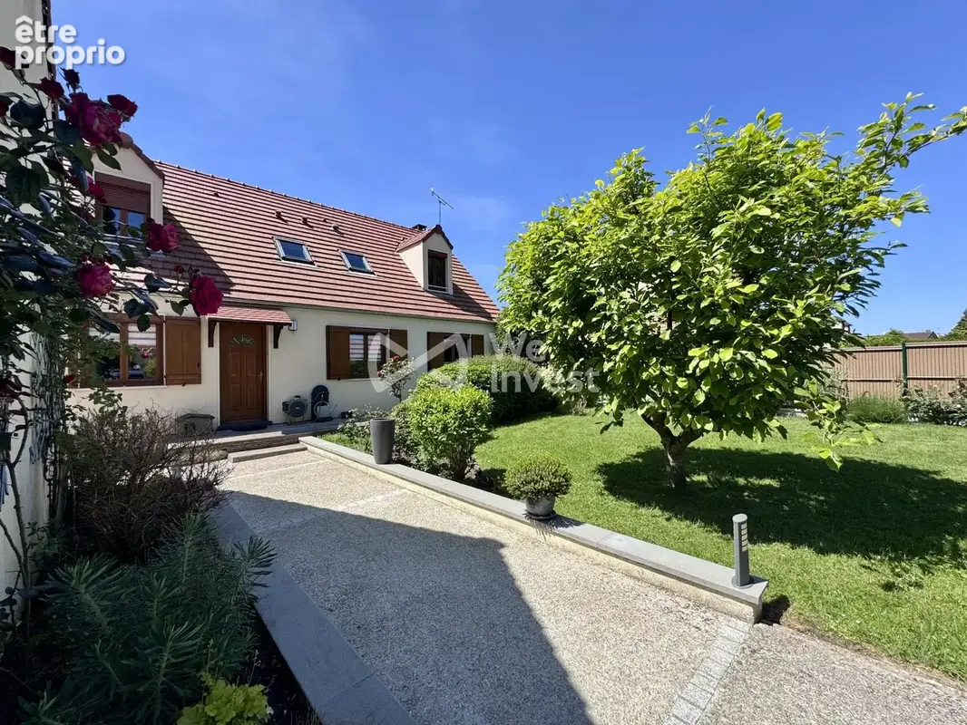 Maison à FERRIERES-EN-BRIE