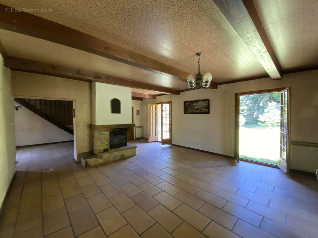 5 MN ANNONAY, maison de 128m2 sur un terrain de 3141m2 - photo 12