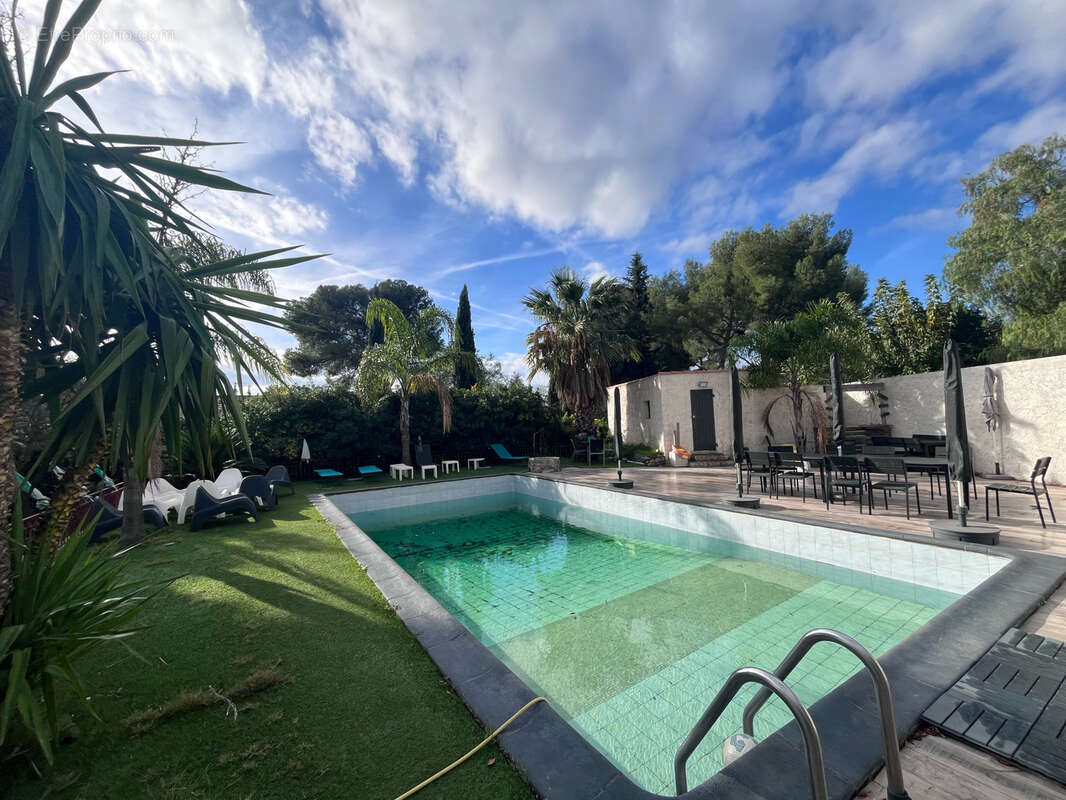 Maison à LA VALETTE-DU-VAR