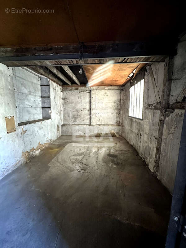 Autre à MONTEREAU-FAULT-YONNE