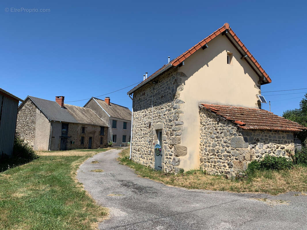 Auv 1186 : Trio : maison habitable, terrain (à bâtir), maison à rénover - photo 37