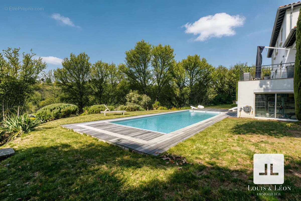 Maison à SAINT-DIDIER-AU-MONT-D'OR