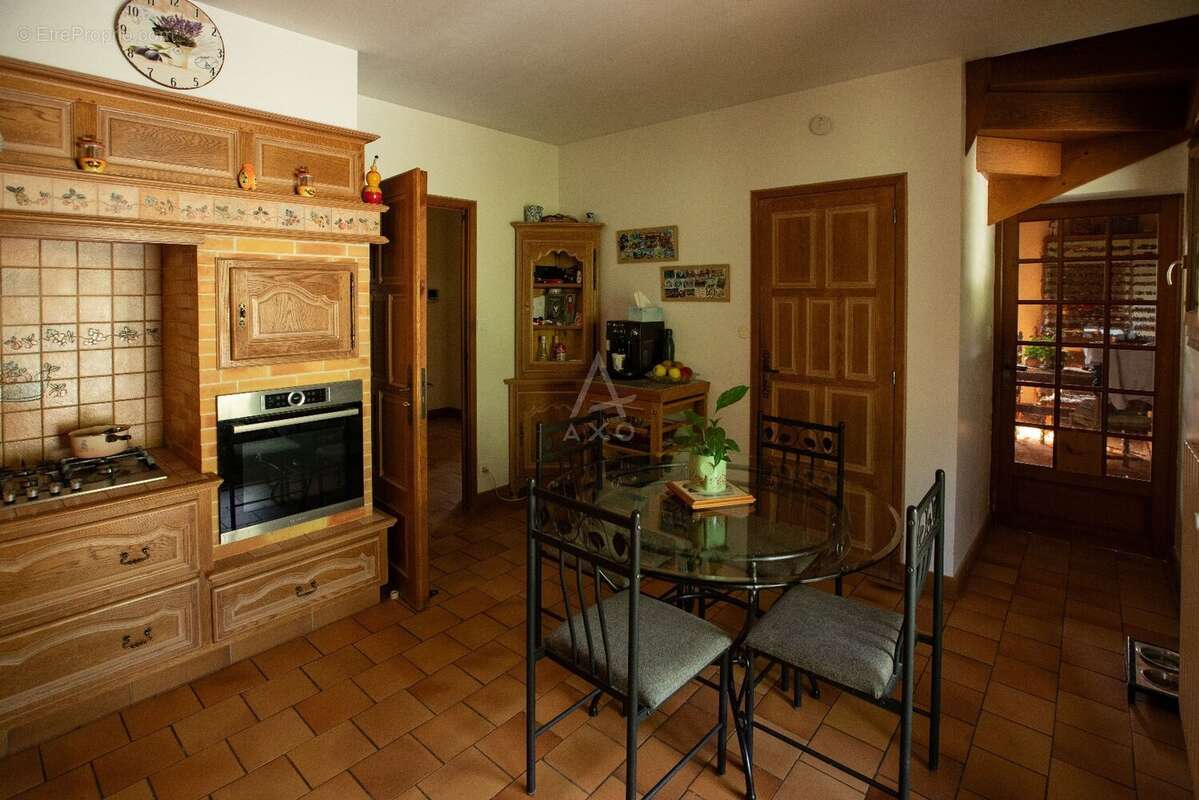 Maison à MORNAC