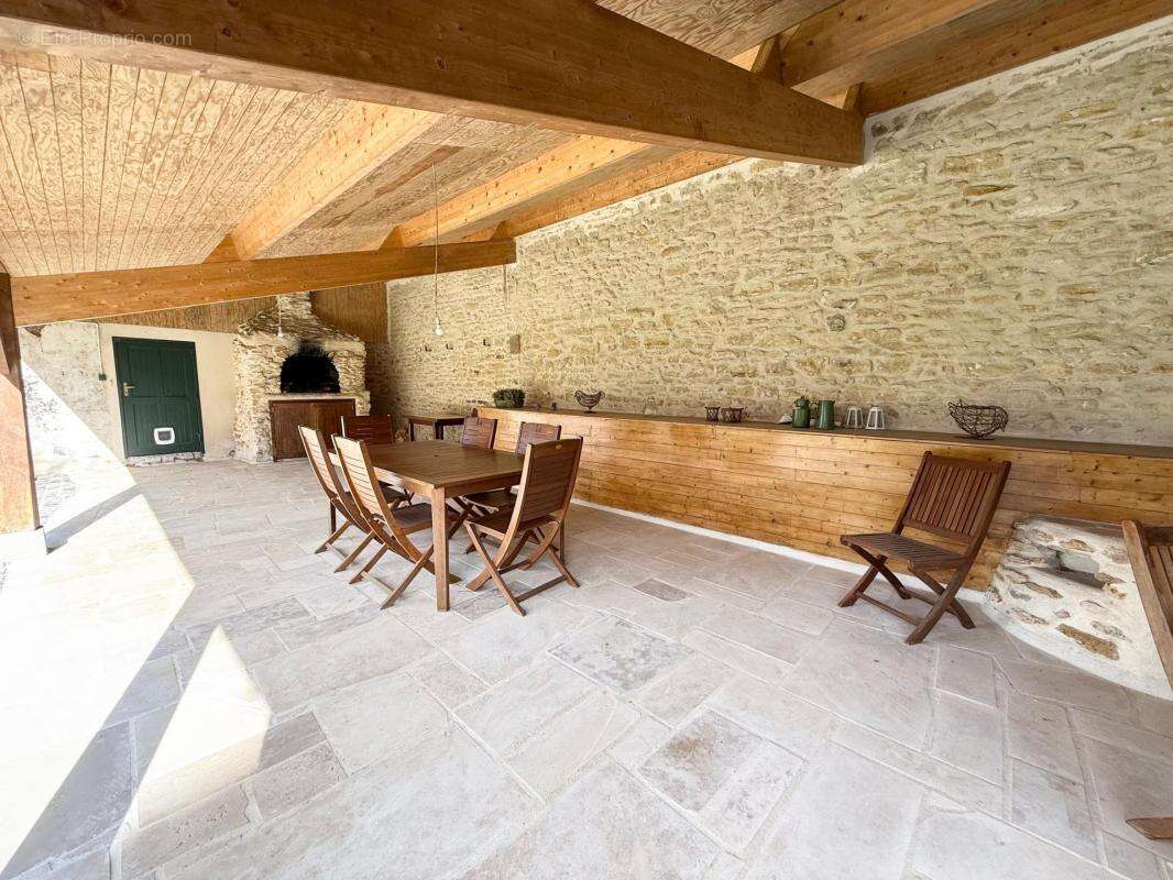 Maison à VILLIERS-LE-MAHIEU