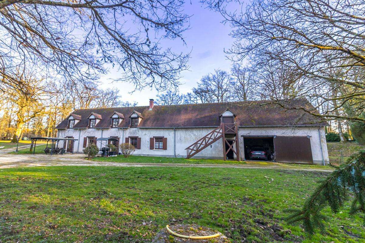 Maison à NEUVY-SUR-BARANGEON