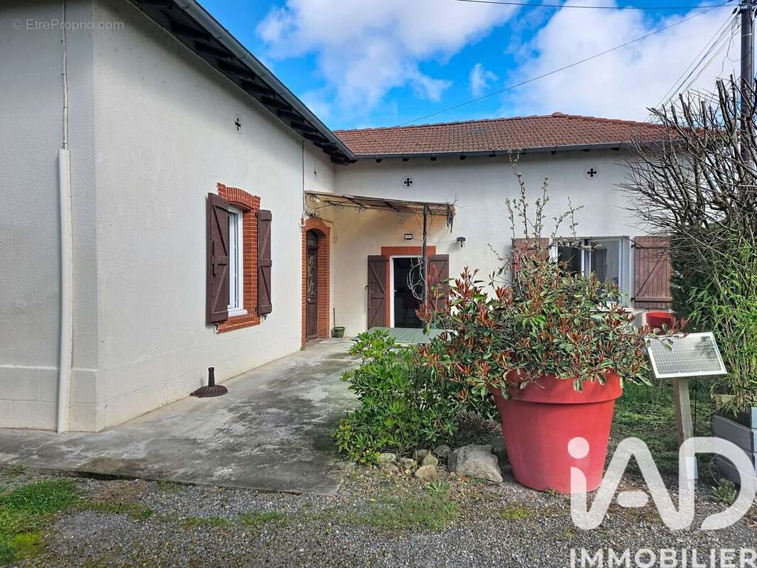 Photo 2 - Maison à L'ISLE-EN-DODON
