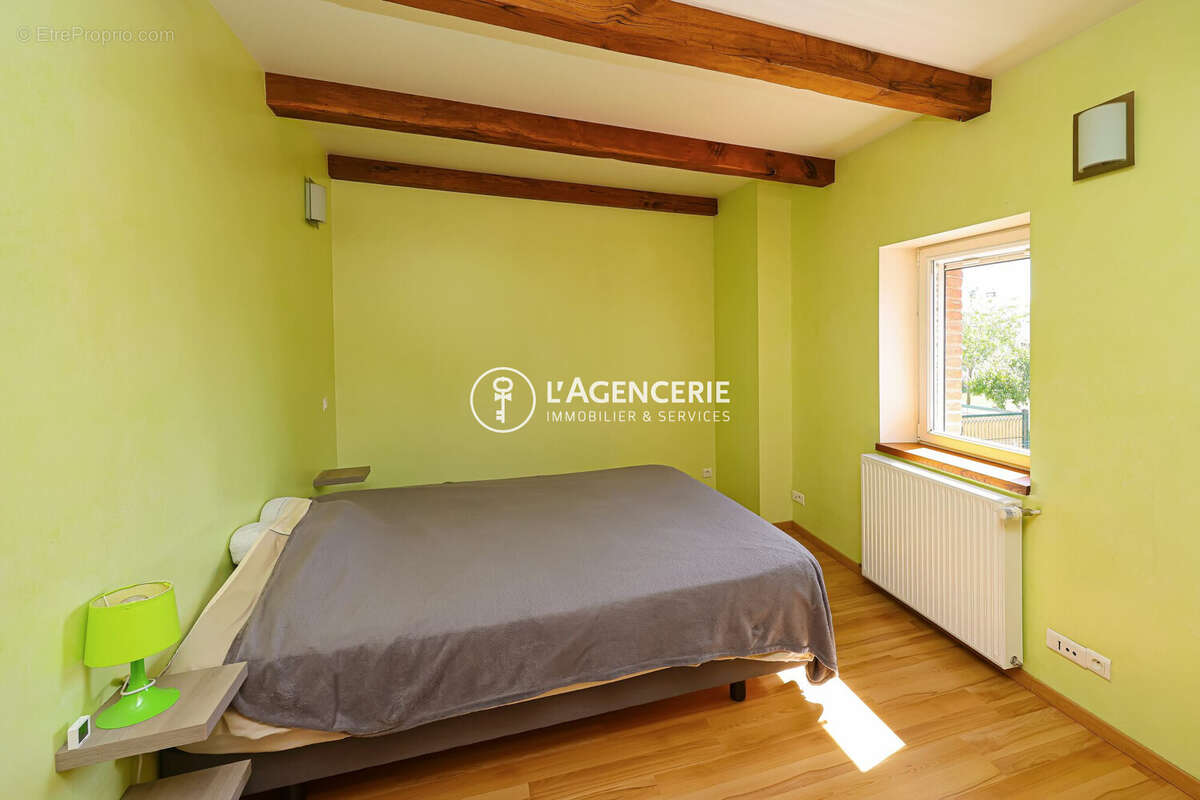 Maison à LAGRAVE