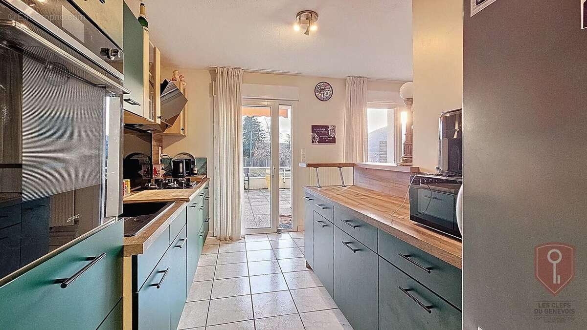 Appartement à VETRAZ-MONTHOUX
