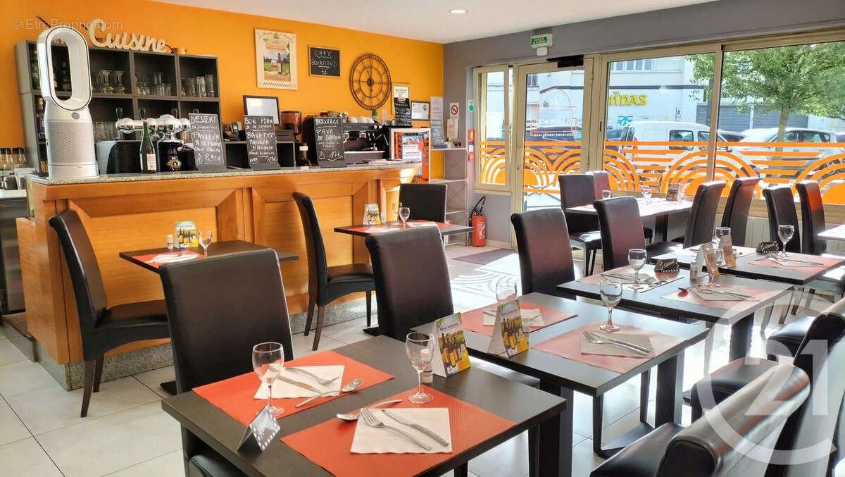 Autre à SAINT-QUENTIN