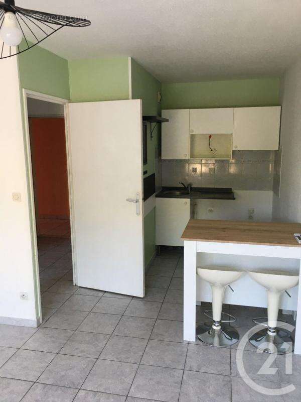 Appartement à LATTES