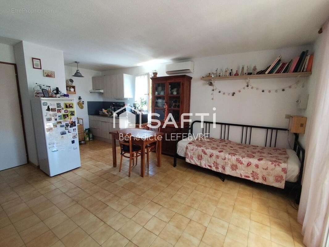 Photo 4 - Maison à VIC-LA-GARDIOLE