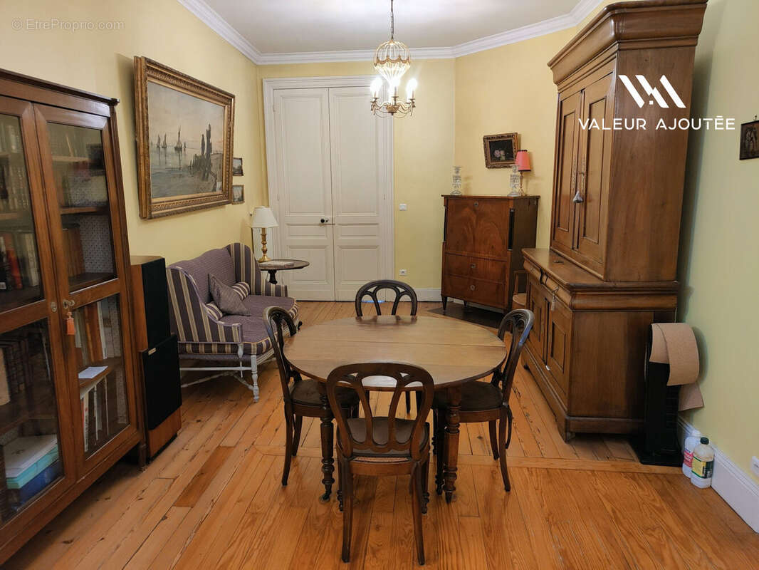 Appartement à BORDEAUX