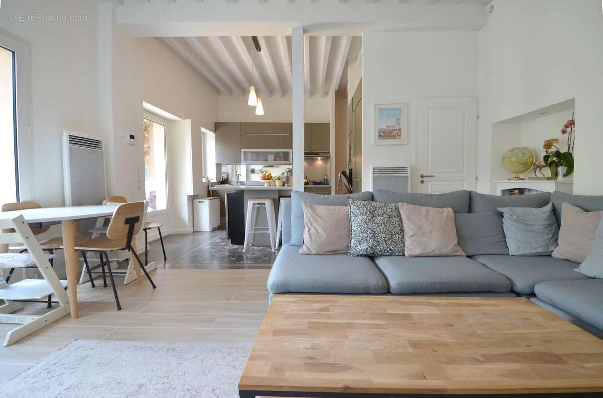 Maison à CROISSY-SUR-SEINE