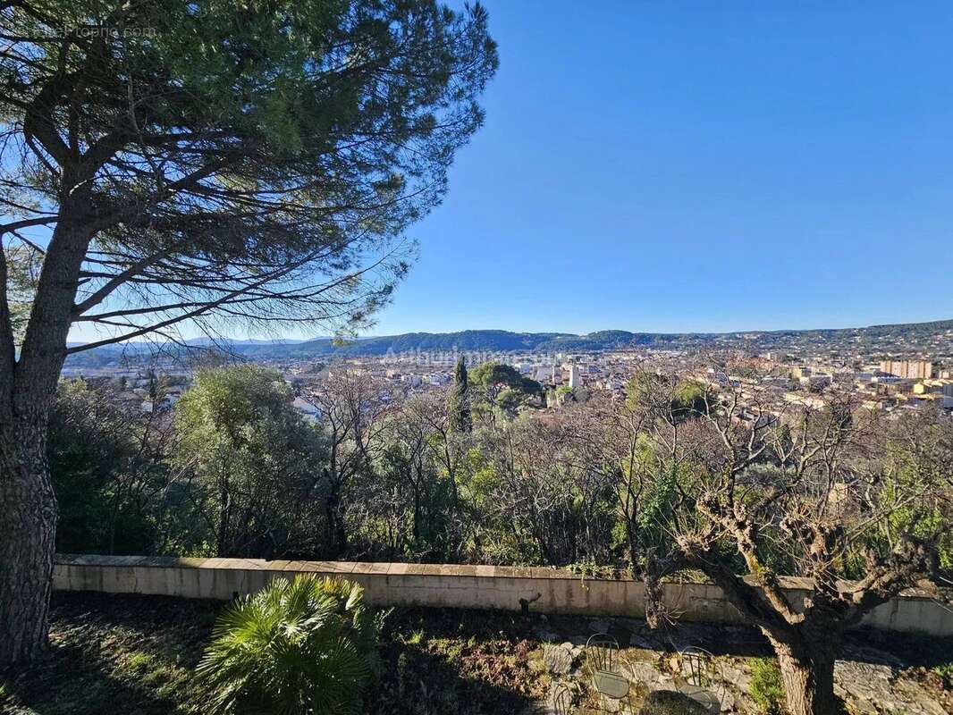 Maison à DRAGUIGNAN