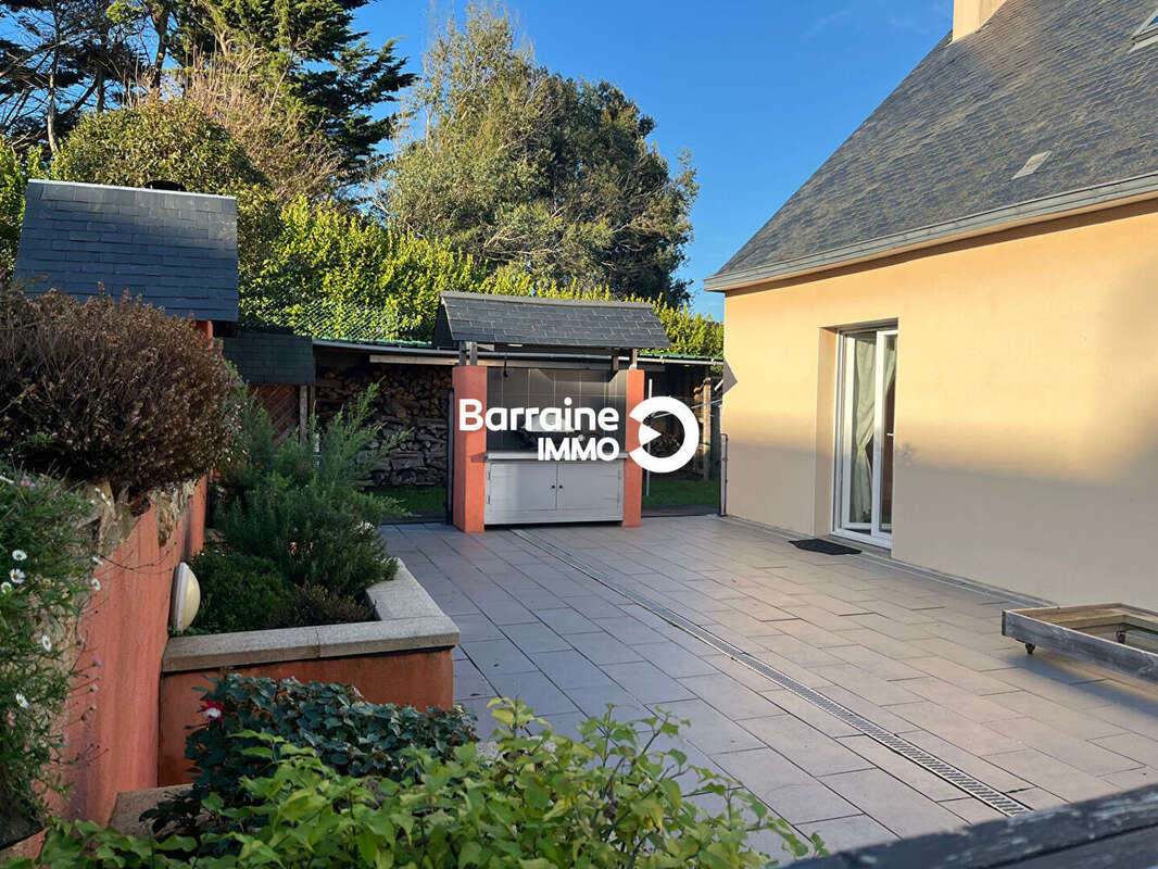 Maison à CAMARET-SUR-MER