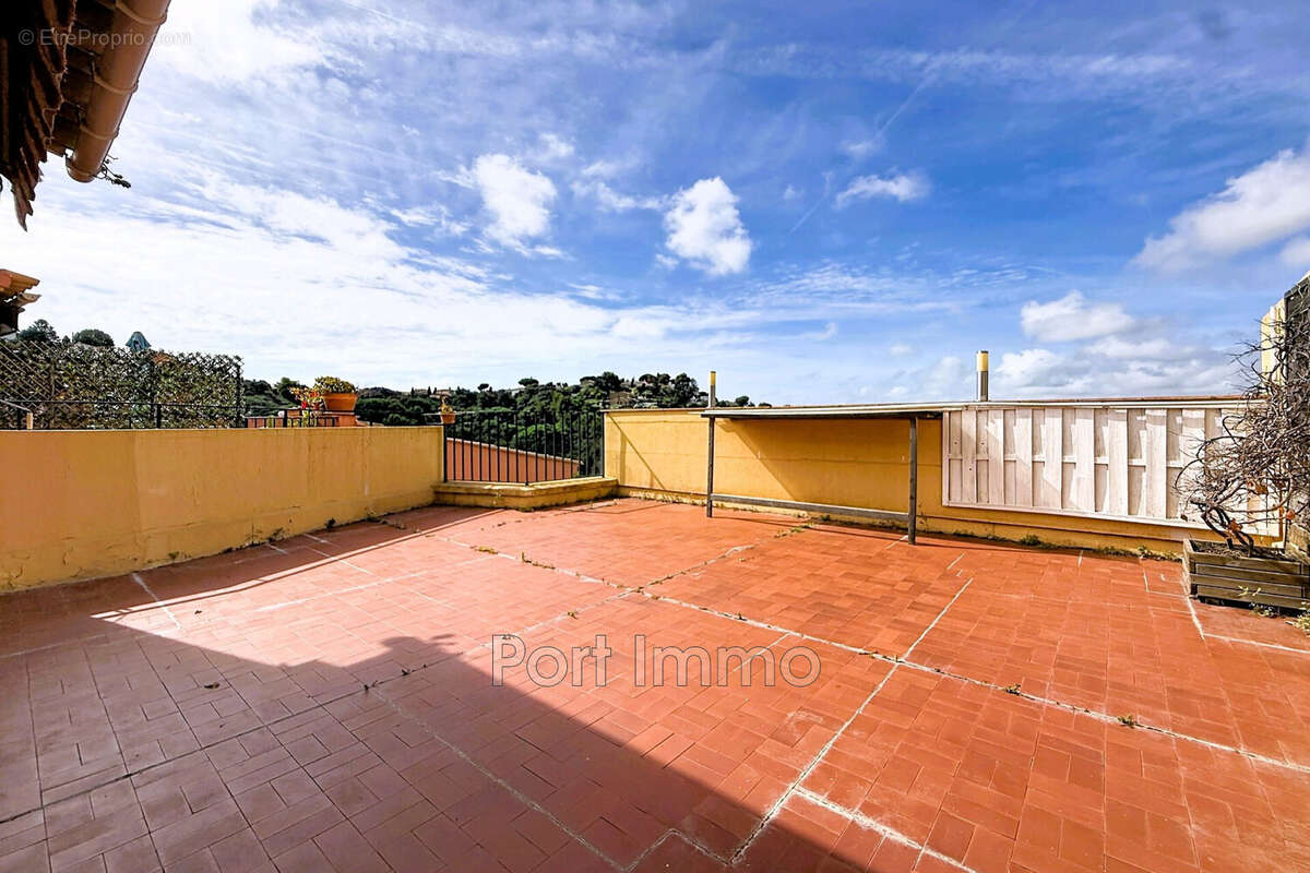 Appartement à CAGNES-SUR-MER