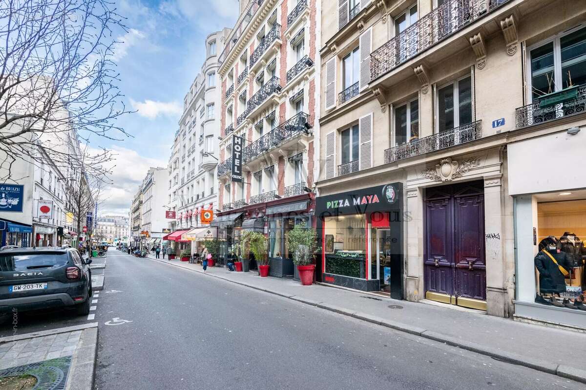 Appartement à PARIS-14E