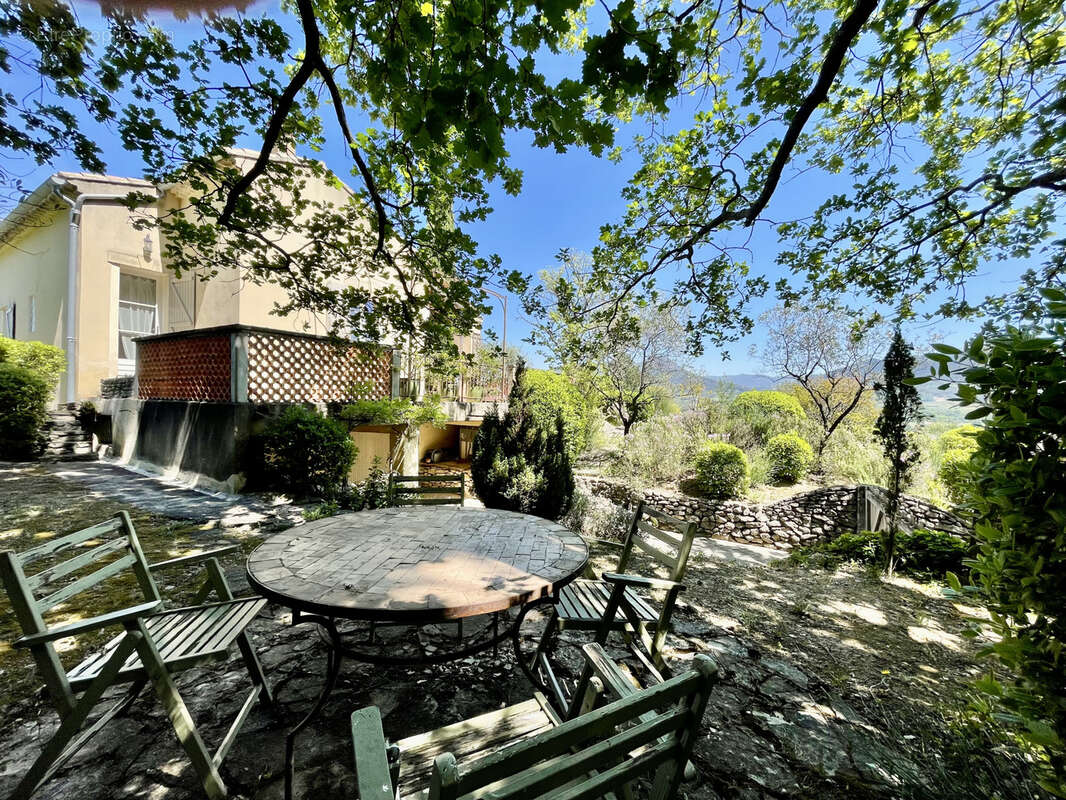 Maison à VAISON-LA-ROMAINE