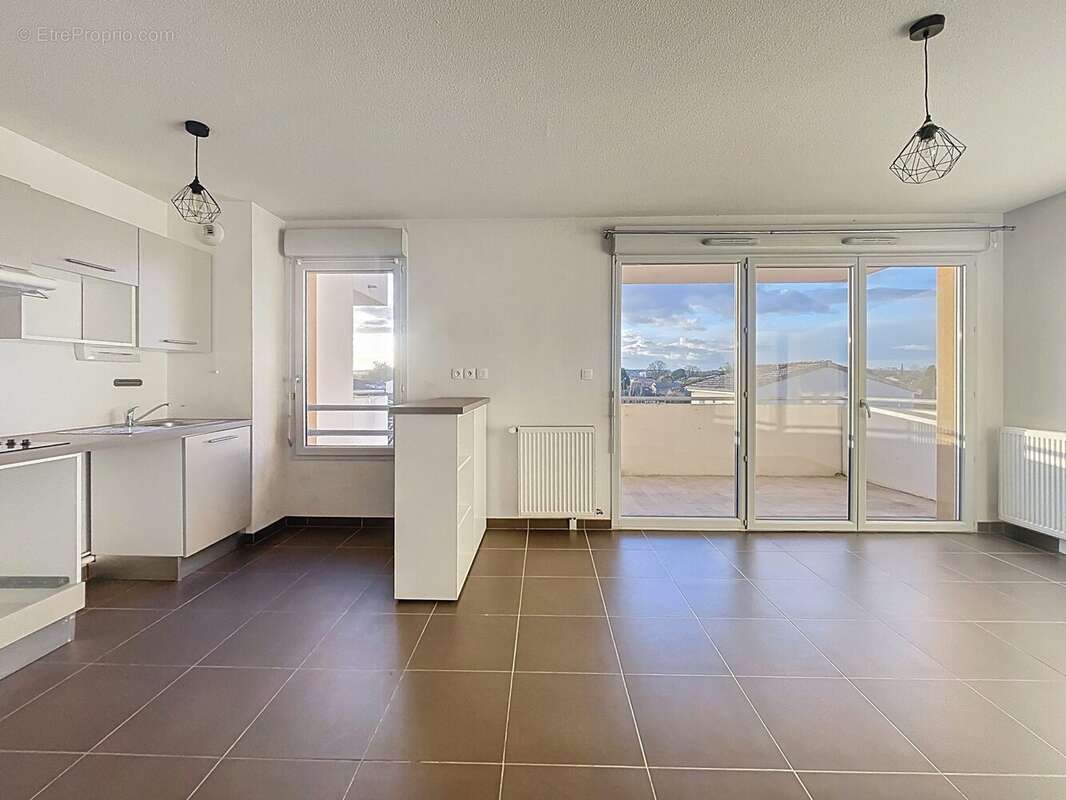 Appartement à QUINT-FONSEGRIVES