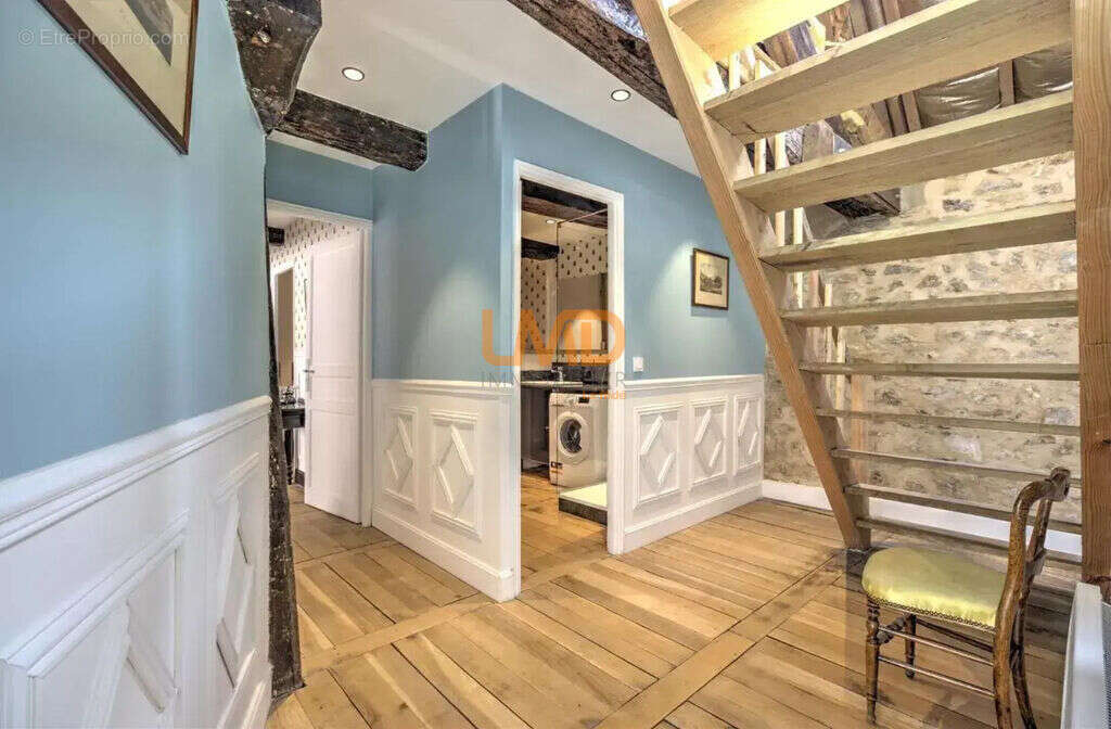 Hôtel particulier du 13ème siècle entièrement rénové - photo 5
