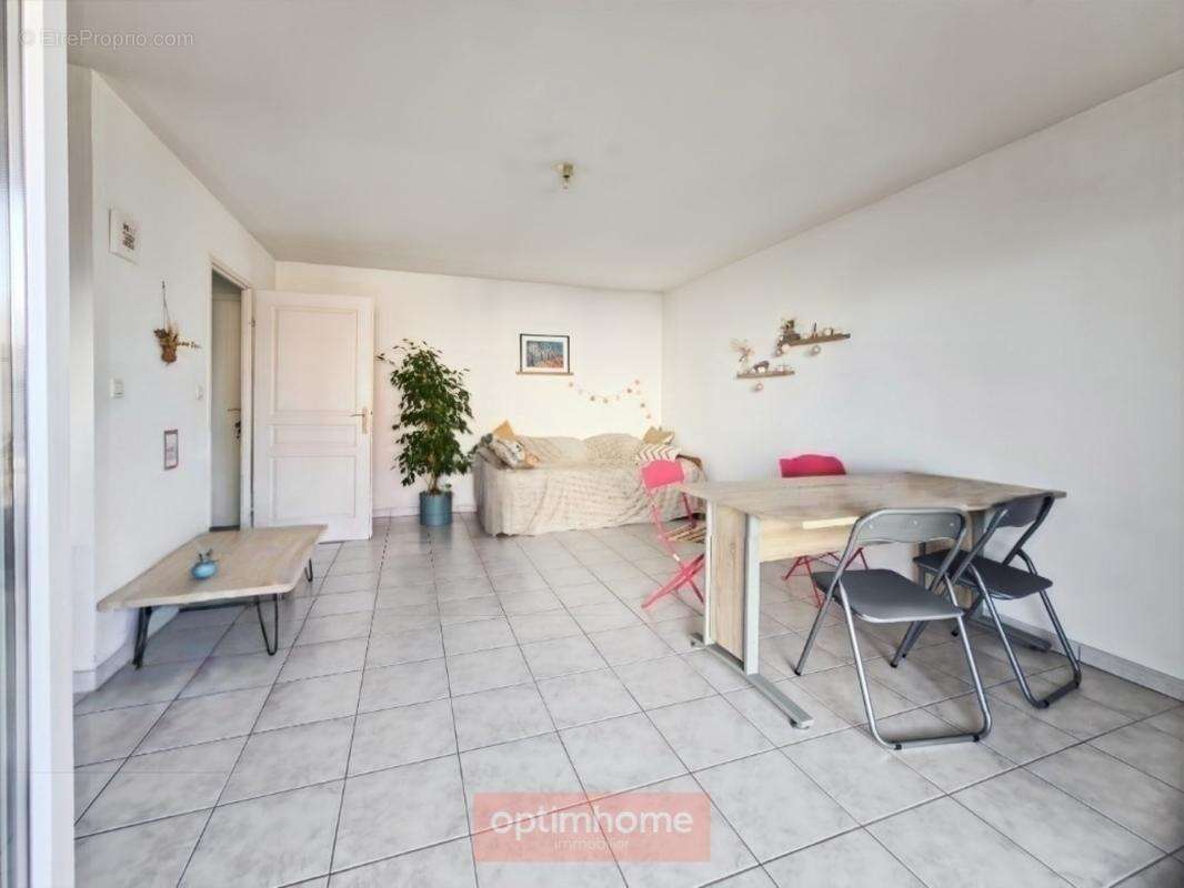 Appartement t2 avec balcon et parking - residence recente - photo 5