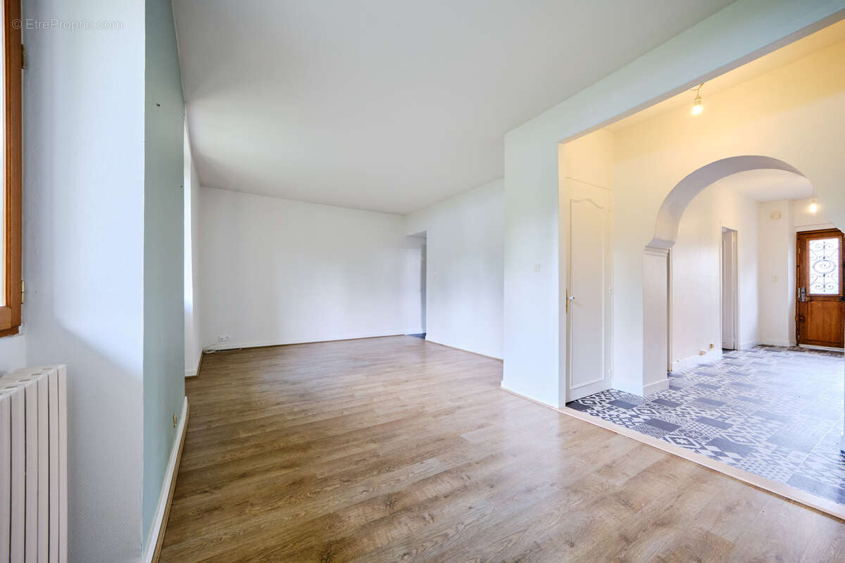 Appartement à ANNECY-LE-VIEUX