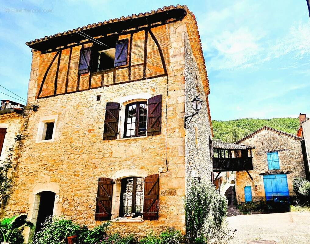 Maison à BRUNIQUEL