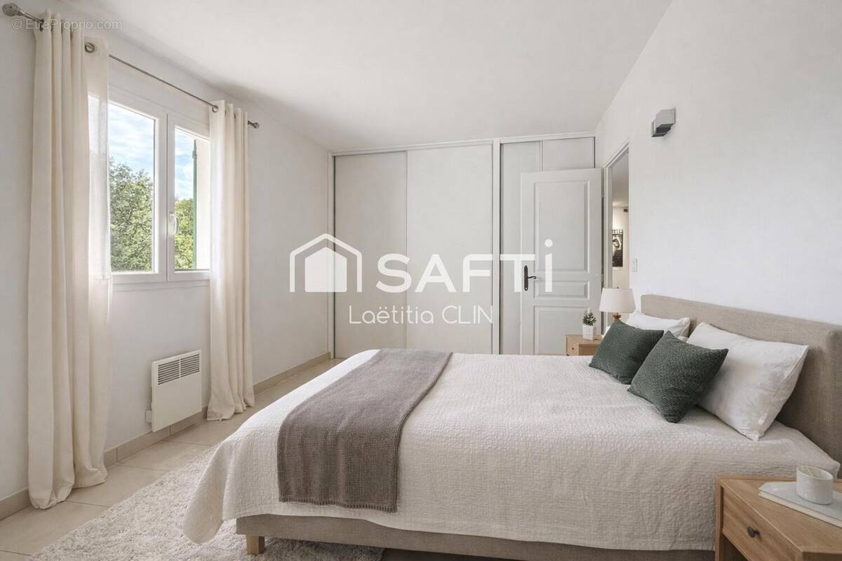 Photo 1 - Maison à BAGNOLS-EN-FORET