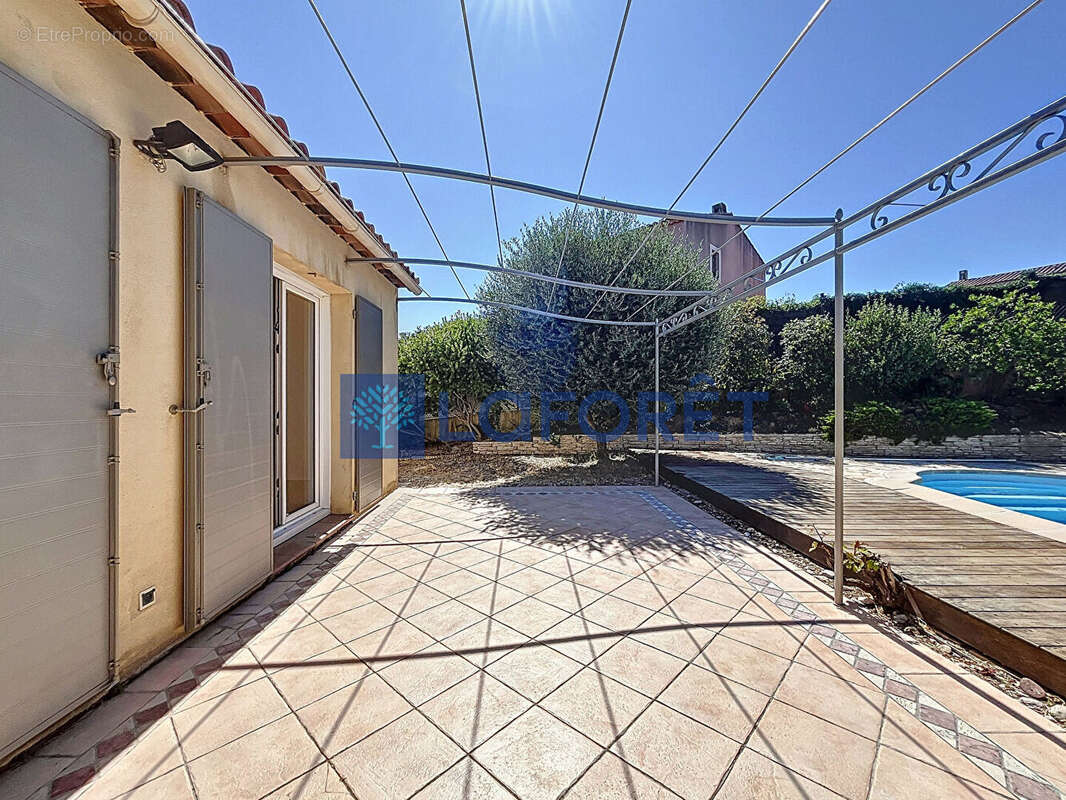 Maison à SIX-FOURS-LES-PLAGES