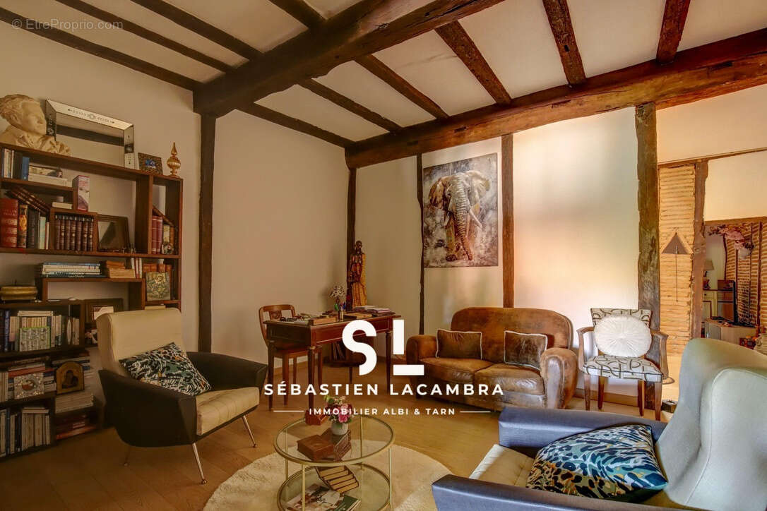 Maison à LISLE-SUR-TARN