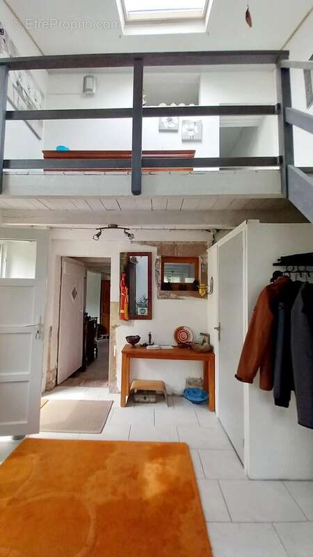 Maison à REGNEVELLE