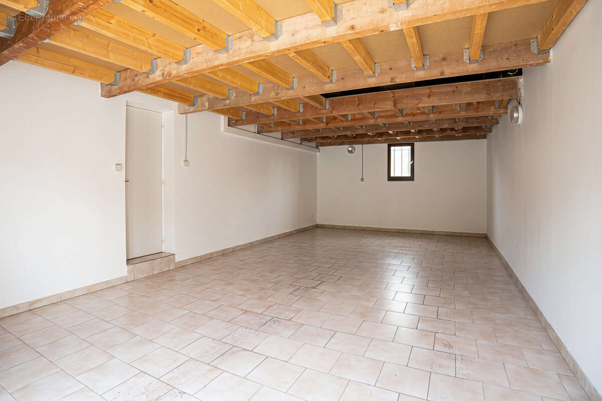 Maison à BORMES-LES-MIMOSAS