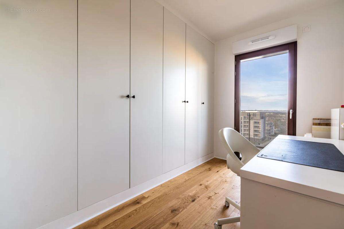 Appartement à CHAMPS-SUR-MARNE