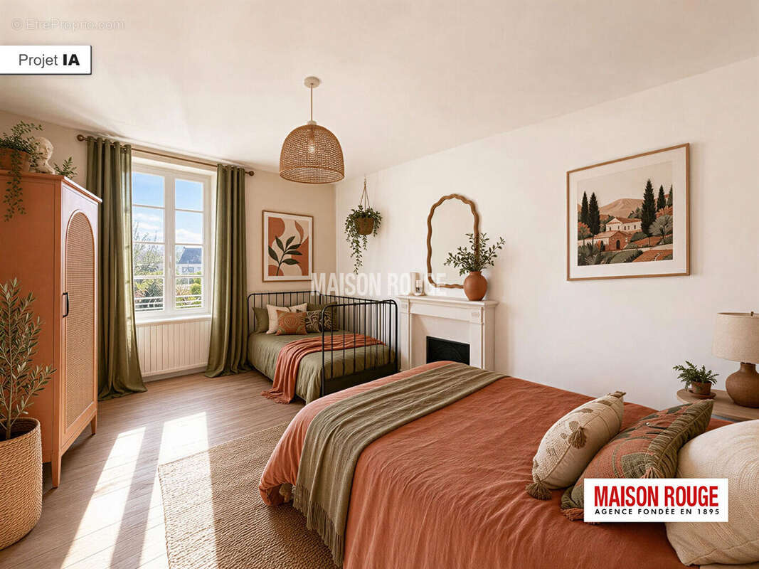 Maison de bourg en pierre à moderniser avec 5 chambres, jardin arboré et garage au coeur de Plourhan - photo 11
