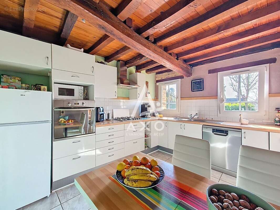Maison à LACHAPELLE-AUX-POTS