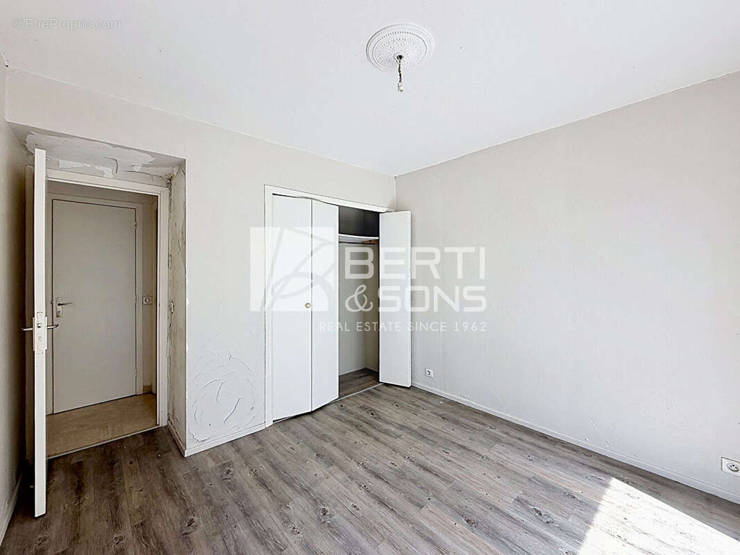 Appartement à MANDELIEU-LA-NAPOULE