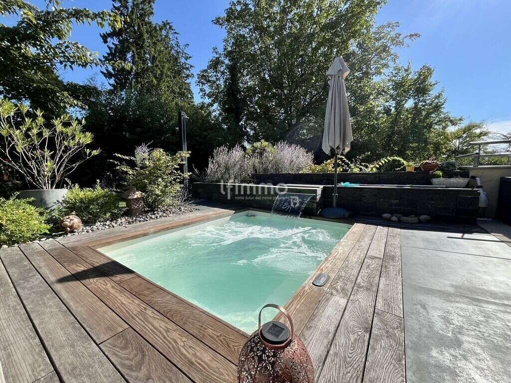 Maison à OSTHOUSE