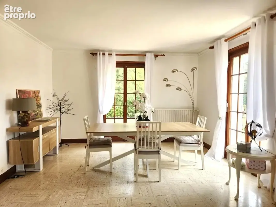 Maison 147 m² à Chateauneuf-Sur-Loire  - photo 4