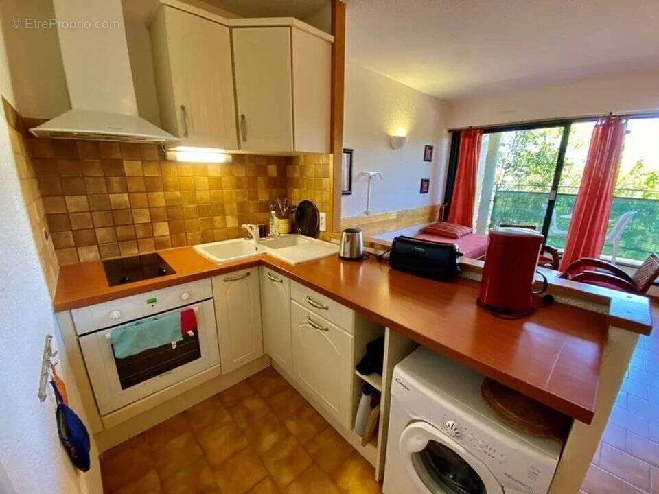 Appartement à GREOUX-LES-BAINS