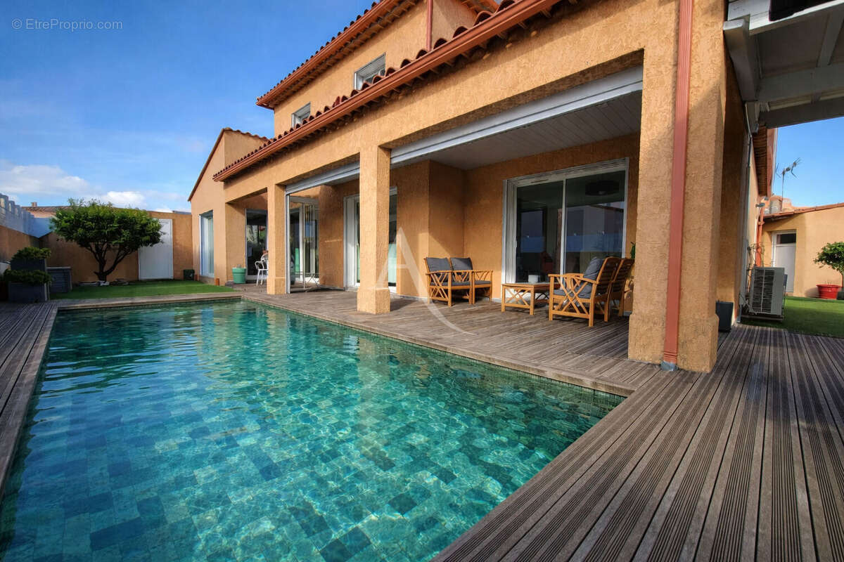 Maison à LATOUR-BAS-ELNE