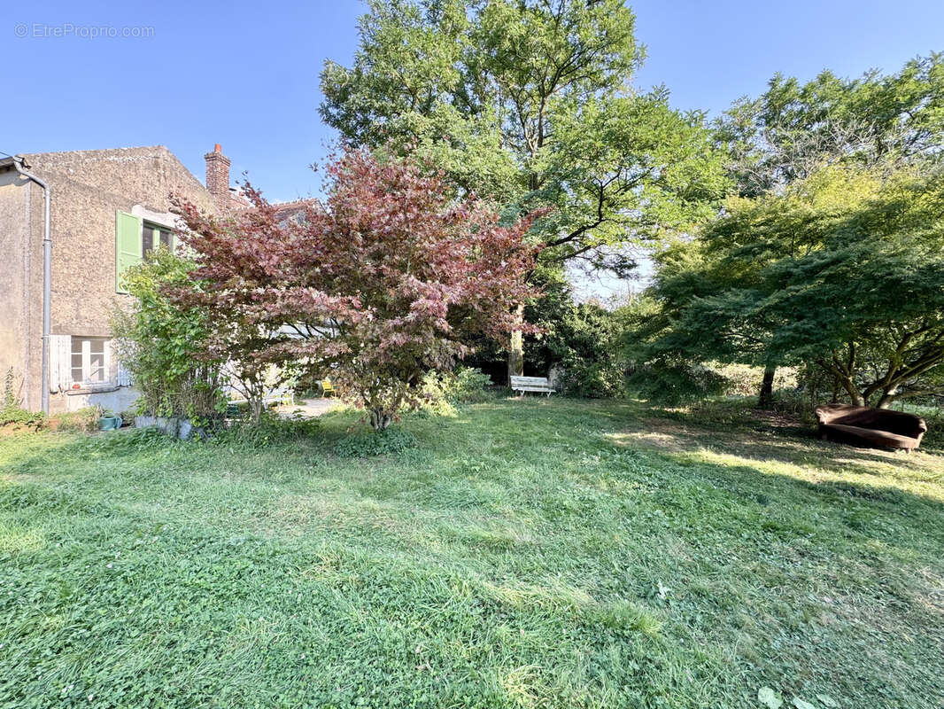 Maison à COULOMMIERS