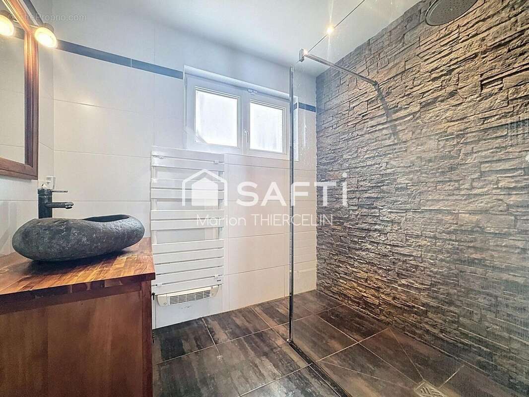 Photo 6 - Maison à NEUVILLE-AUX-BOIS