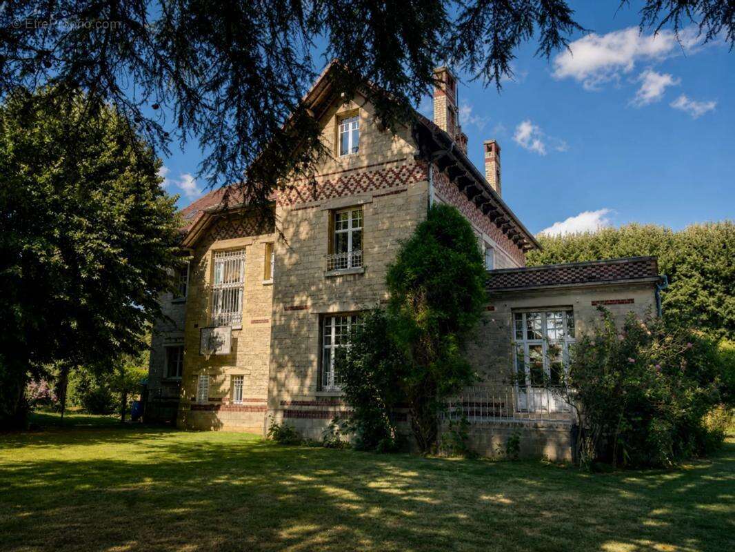 Maison à SAINT-JUST-EN-CHAUSSEE